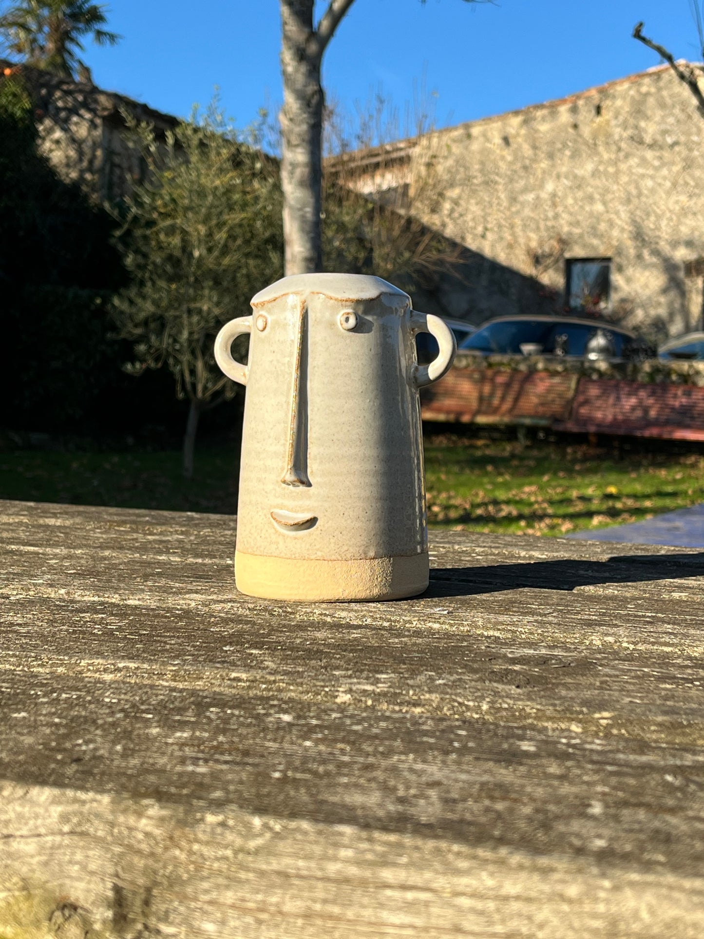 Vase Tête Ivoire en Céramique Artisanale - Taille L - fond grès